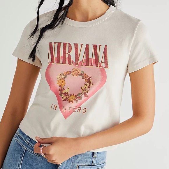 FREE PEOPLE NWOT Nirvana In Utero Heart Shaped Box Band Tee Shrunken XL - Picture 7 of 7